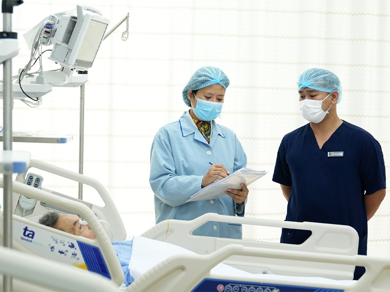 chien-thuat-dinh-duong-giup-nguoi-benh-khoi-loet-nang-do-ti-de