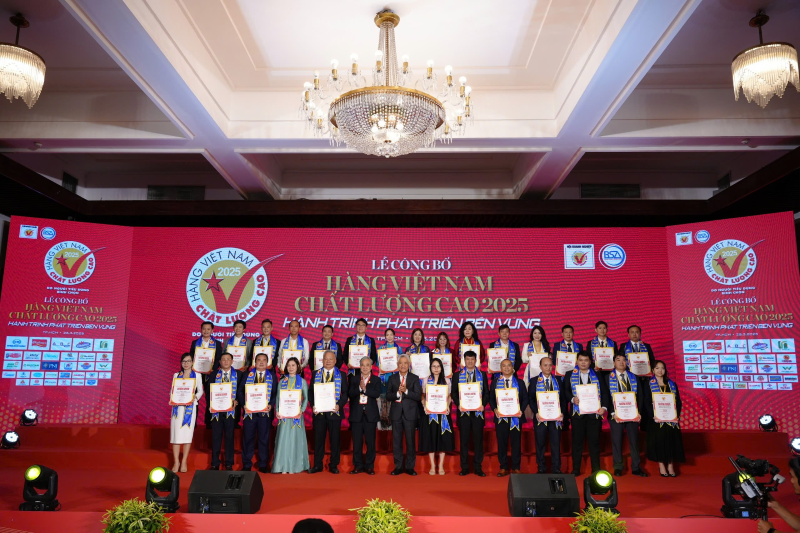 Tập đoàn Tân Á Đại Thành khẳng định uy tín với danh hiệu “Hàng Việt Nam chất lượng cao” 19 năm liên tiếp